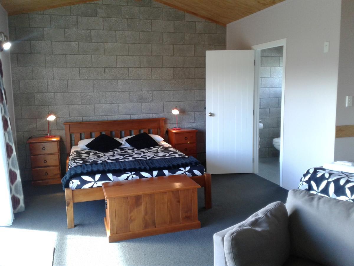 Abbey Court Motel Coromandel Экстерьер фото