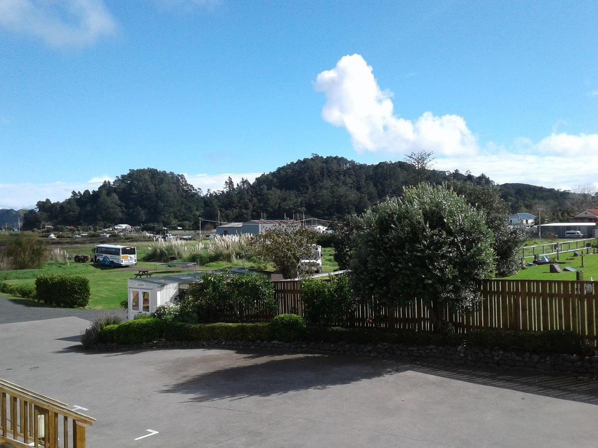 Abbey Court Motel Coromandel Экстерьер фото