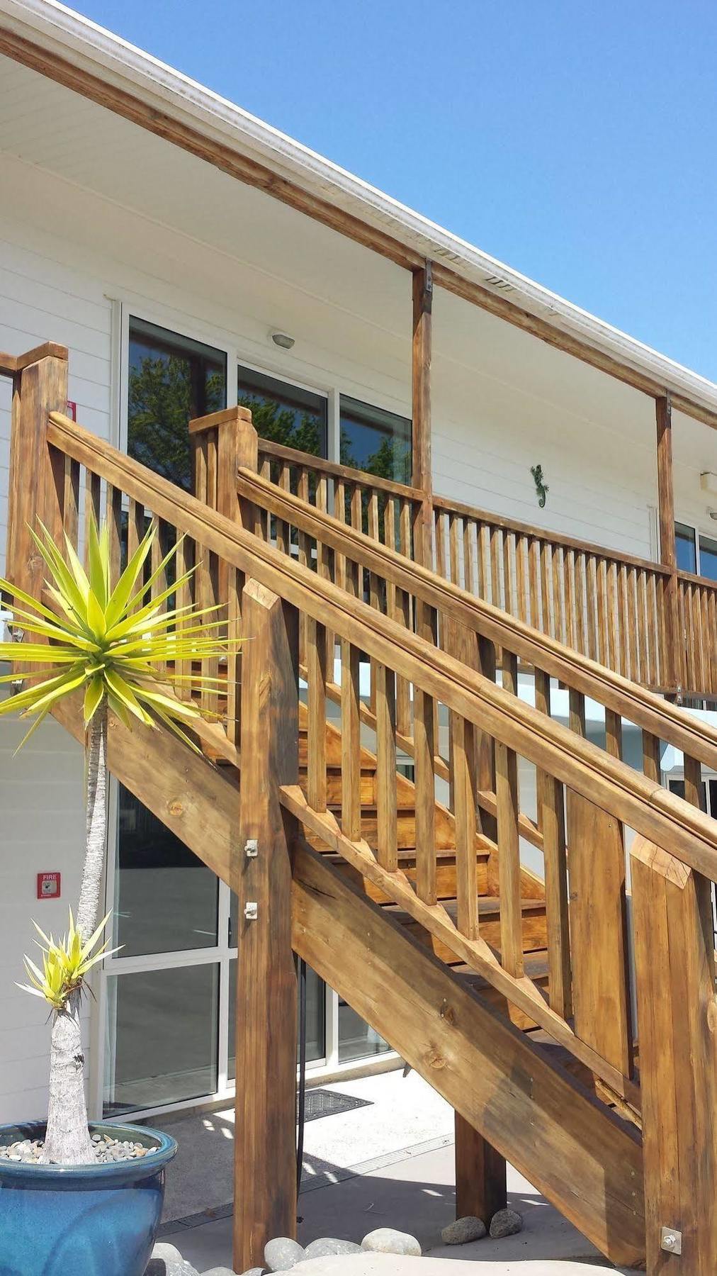 Abbey Court Motel Coromandel Экстерьер фото